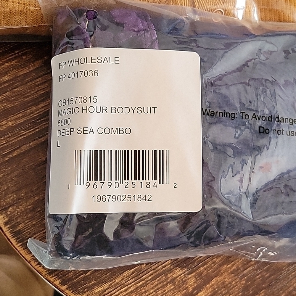 Nwt Free People Magic Hour Bodysuit Deep Sea Combo Top - Picture 7 of 7
